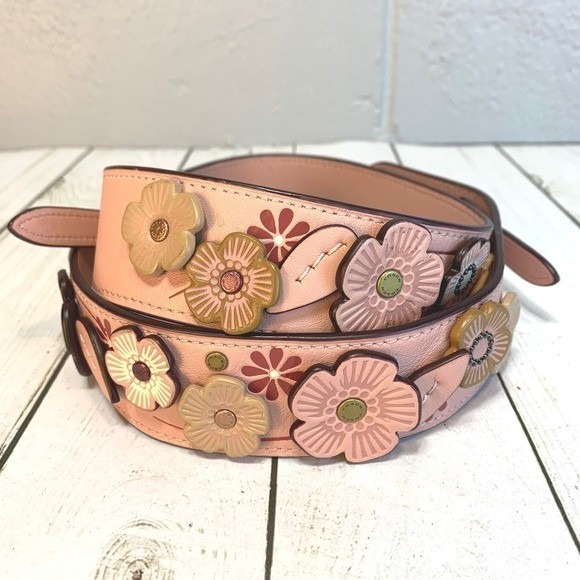 Coach Handbags - COACH Tea Rose Applique Peony Pink Leather Novelty Strap Gold Hardware